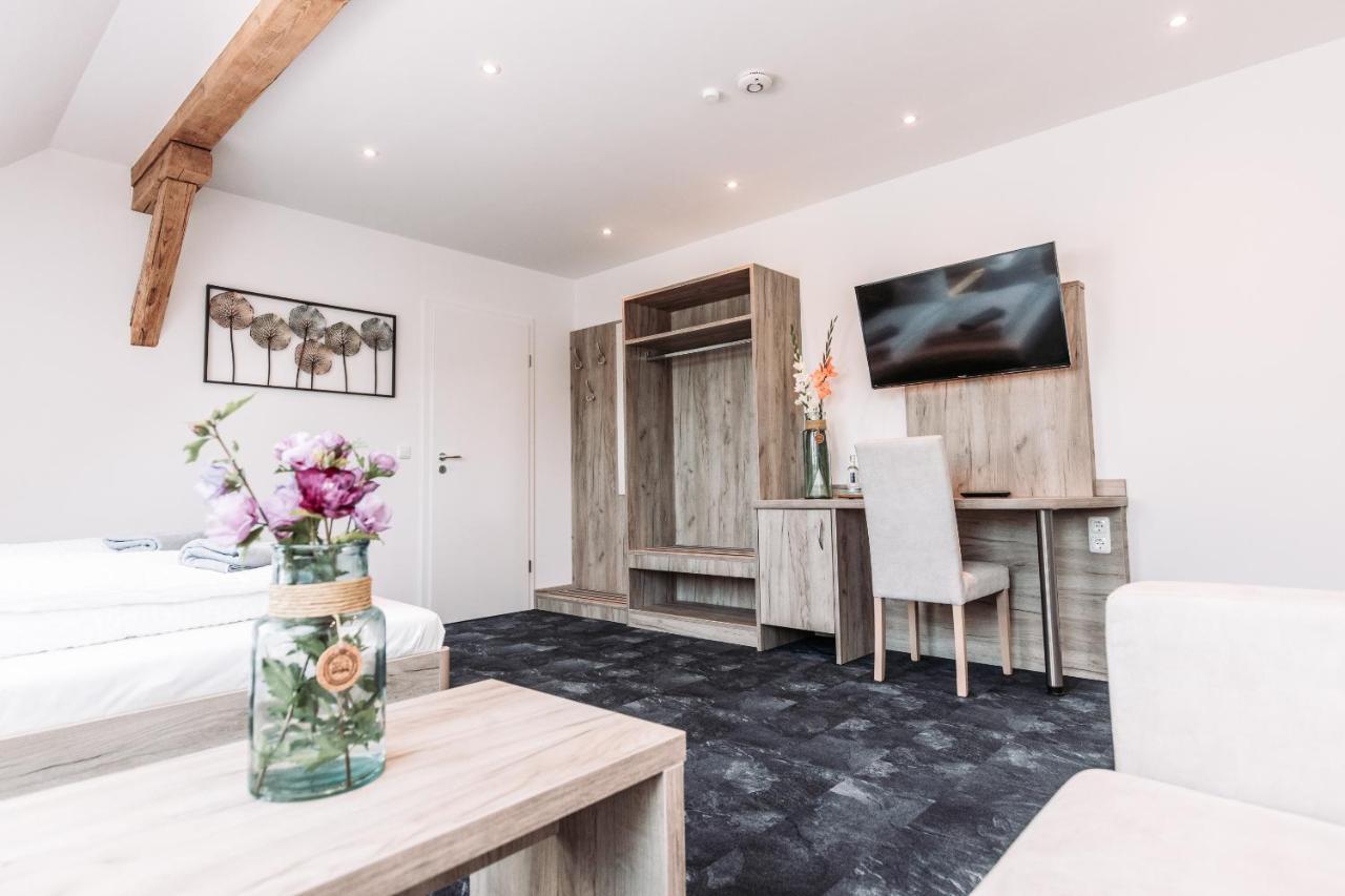 Heberer Hof Hotel Schneverdingen Eksteriør billede
